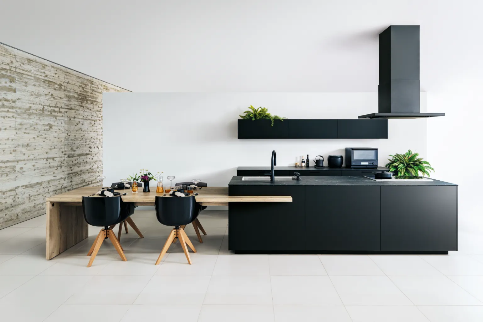 シンプルかつ高品質なセミオーダーキッチン