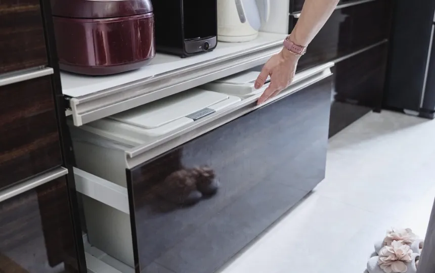 ダストボックス