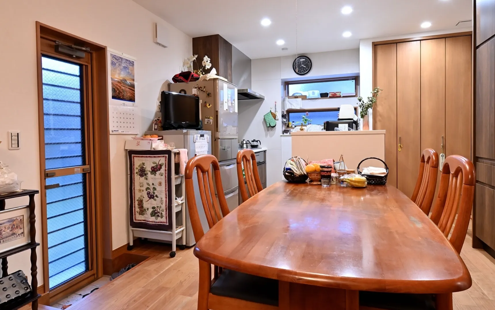 1階ダイニングキッチン
