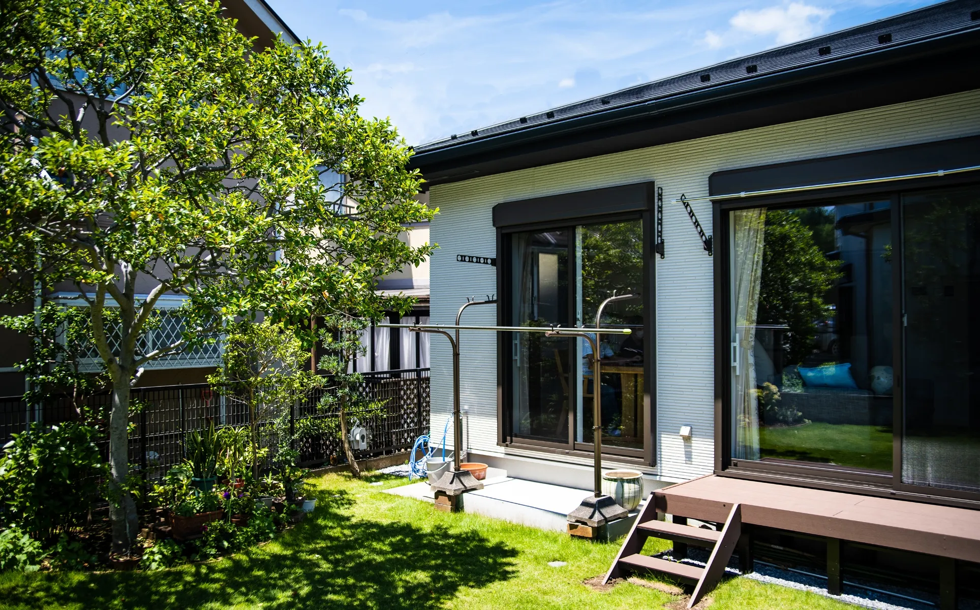 手入れの行き届いた庭