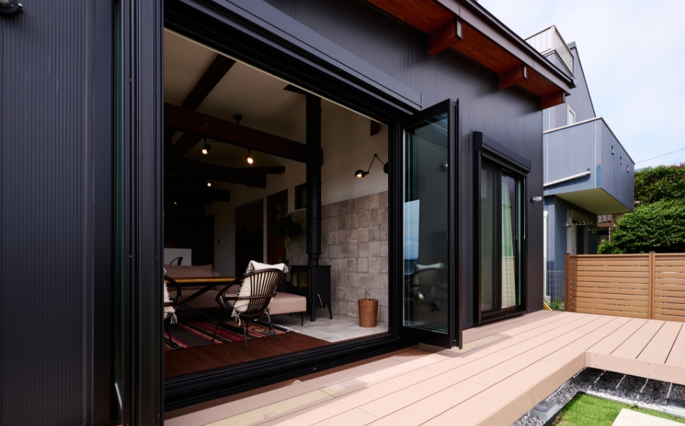 平屋のシンプルさをいかしたスタイリッシュな外観