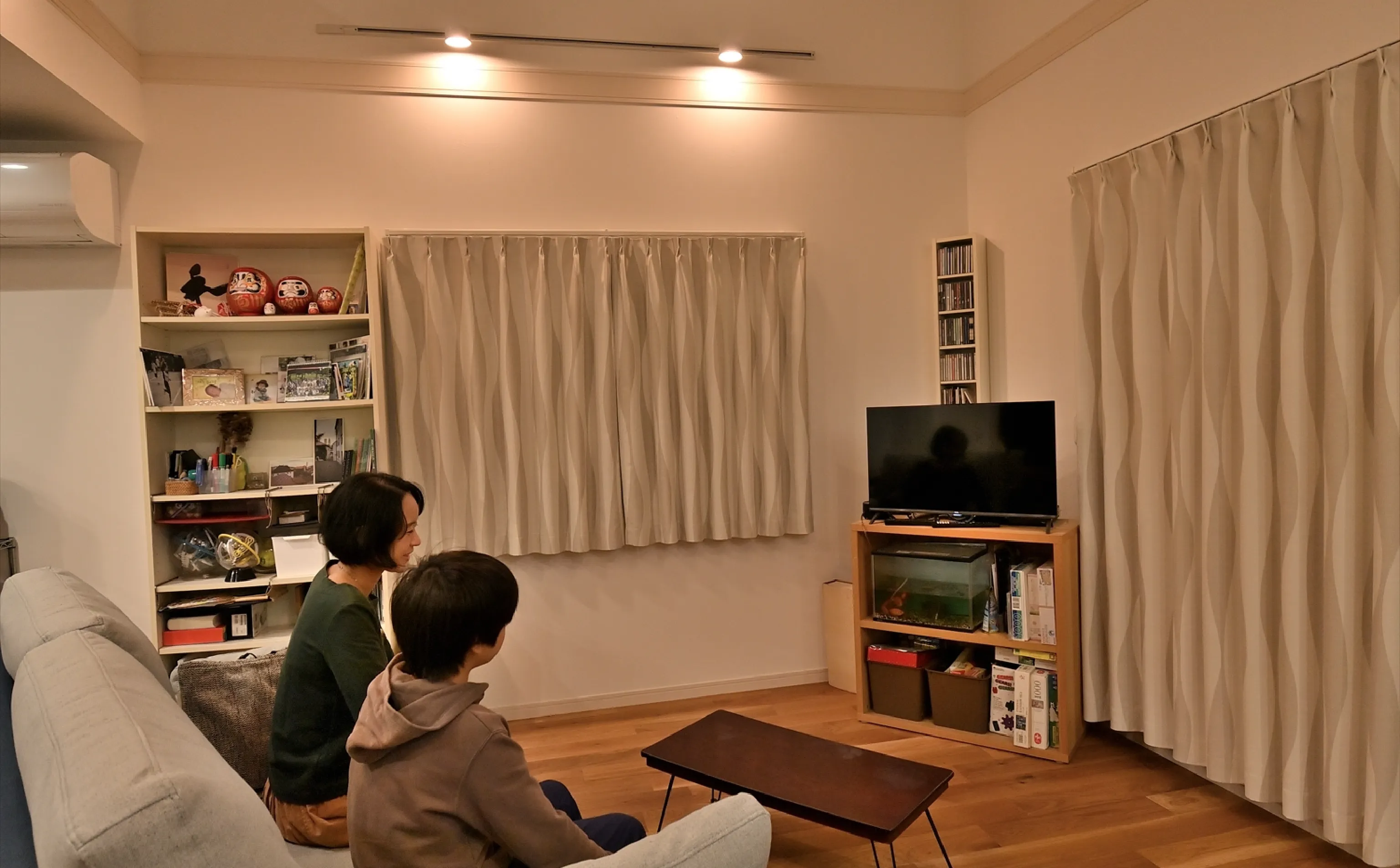 本好きなご家族が暮らす二世帯住宅 - 2